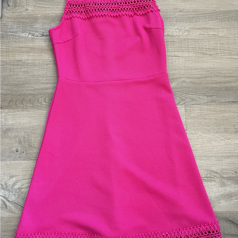 Pink Lily Dress Size Small